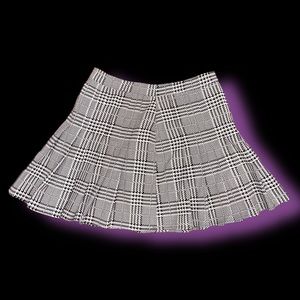 Plaid Pleated Mini Skirt